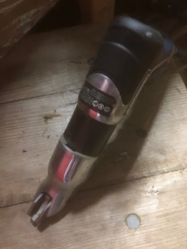 Mastercraft Air powered shear in Power Tools in Oakville / Halton Region - Image 3