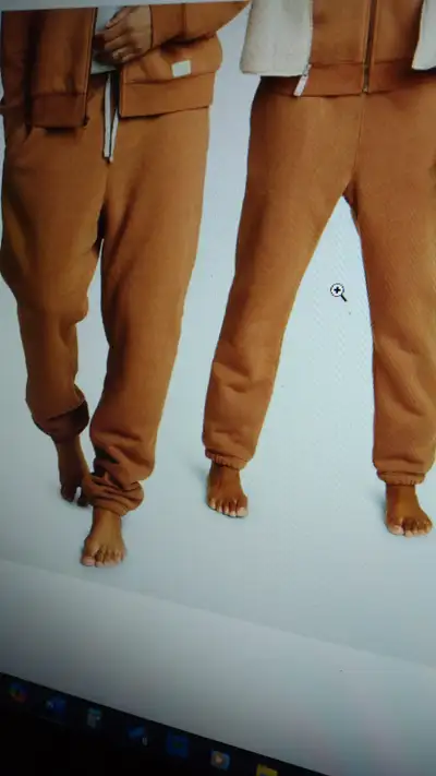 - Brand NEW with tags *Unisex* - 2 pants available (both XL) - Rust color Jogger-style sweatpants in...
