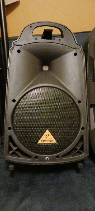 Behringer Europort EPA900 P.A. System in Pro Audio & Recording Equipment in Truro - Image 3