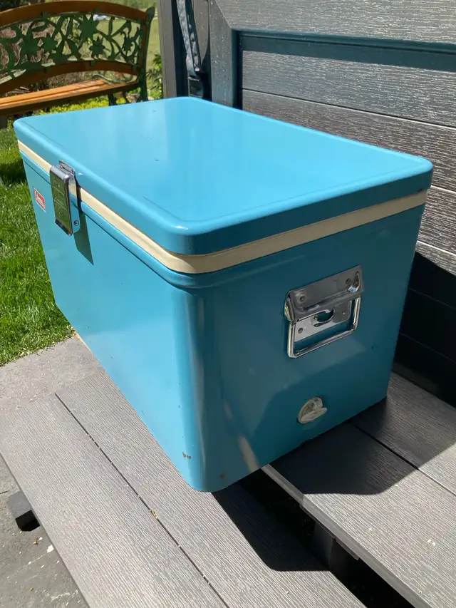 Blue Coleman cooler63234653573249123