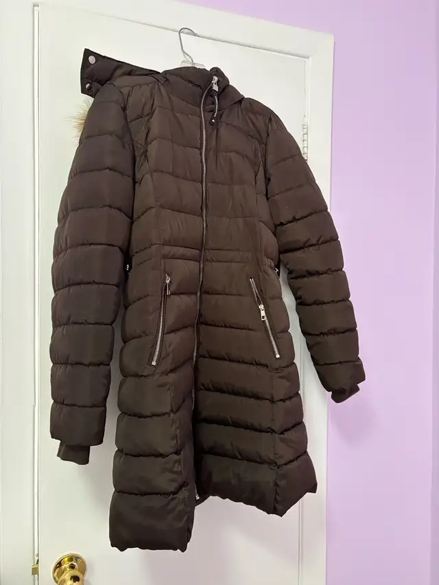 Storm mountain women’s winter coat manteau hiver femmes (brun)  in Women's - Tops & Outerwear in City of Montréal - Image 2