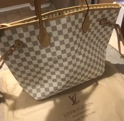 LV Damier Neverfull Medium New, View more