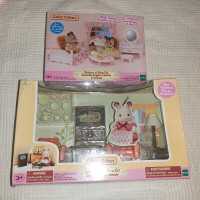 Calico Critters Bedroom and Vanity Set, living room set.