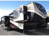 2016 Carriage 40ft Luxury 5th Wheel 