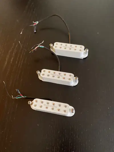 Seymour Duncan Red Devil Stratocaster pickup set, View more