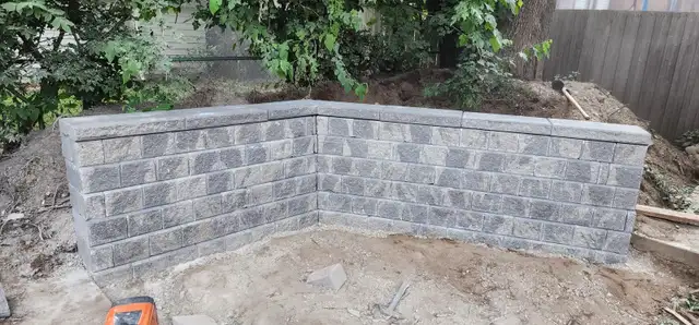 Hardscaping & Landscaping Services in Hamilton62864355837313122