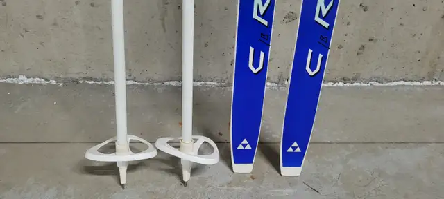 x-country (nordic) skis + binding + poles in Ski in North Shore - Image 5