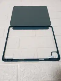 FlipStand Tri-Fold Case for iPad Pro 12.9 2021