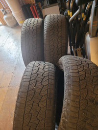 Set of 4 tires 265/60/18.
