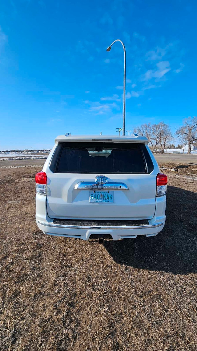 2012 Toyota 4runner Limited  in Cars & Trucks in Prince Albert - Image 4