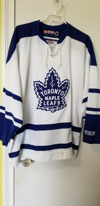 Vintage Toronto Maple Leafs CCM Jersey - XL