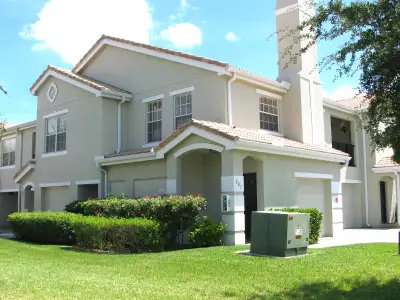 CONDO À LOUER EN FLORIDE (TREASURE COAST /PGA VILLAGE), View more