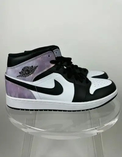 Jordan 1, View more
