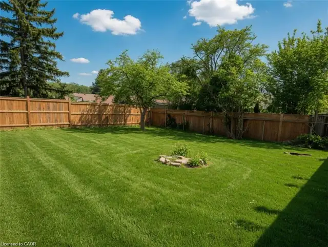 Spacious 3 bedroom $2150 per month in Long Term Rentals in St. Catharines - Image 3