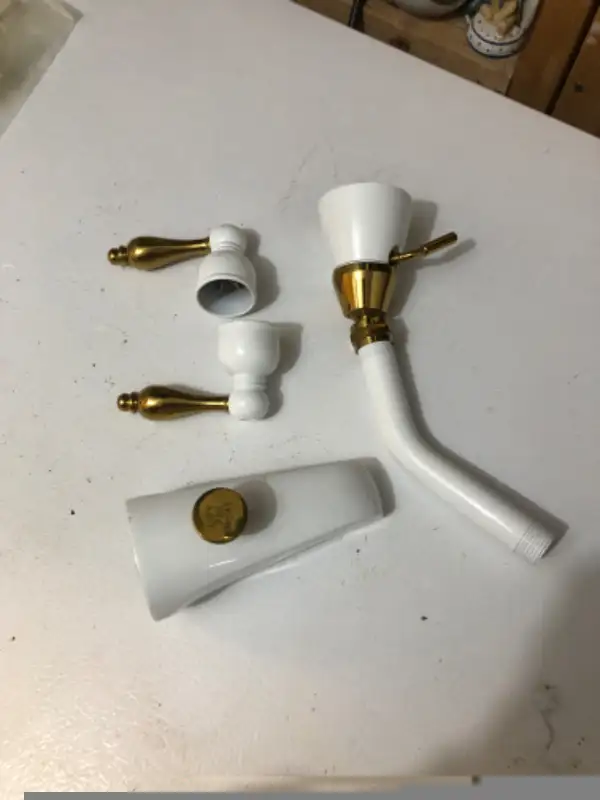Claw tub parts. in Plumbing, Sinks, Toilets & Showers in City of Halifax - Image 3