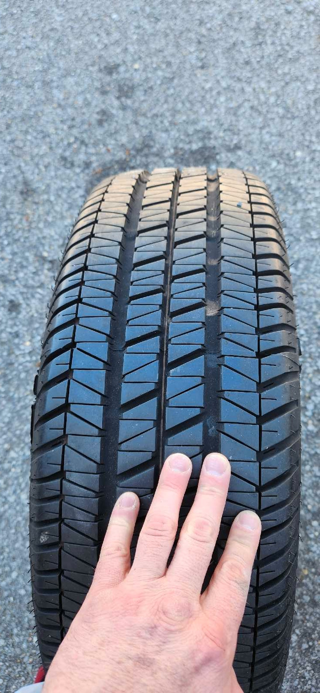 Pneus comme neuf ( 10.5 a 11/12 )  goodyear eagle 215 65 15 in Tires & Rims in Laval / North Shore - Image 2