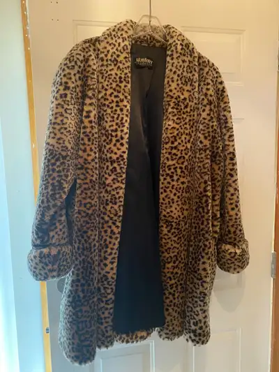 Reduced! Monterey Leopard Print Faux Fur Coat – (XL), View more