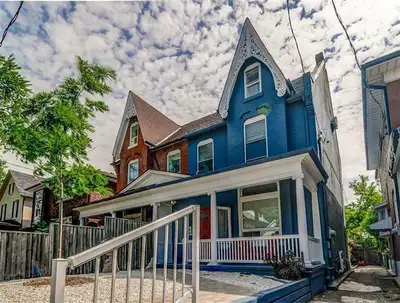 Spacious and bright second floor unit of beautiful Victorian home in the Junction available April 1s...