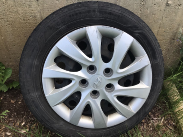 4 tires 205/55R16 Goodyear Assurance Maxlife with rims in Tires & Rims in Ottawa