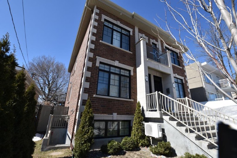 Appartement 3 1/2 meublé moderne. Chomedey, Laval Locations longue