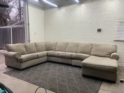 FREE DELIVERY Large Sectional , View more