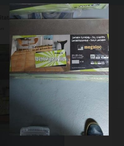 Plancher stratifié gris ( texturé imitation cuir) - 9 boîtes, View more