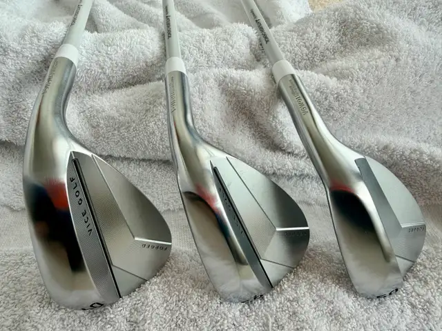 Vice Golf RH Full-face Wedge Set in Golf in Oshawa / Durham Region - Image 5