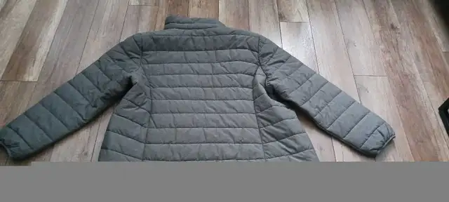 manteau  hiver in Women's - Tops & Outerwear in Longueuil / South Shore - Image 6