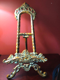 Vintage large ornate heavy metal easel display holder 16.5” tall