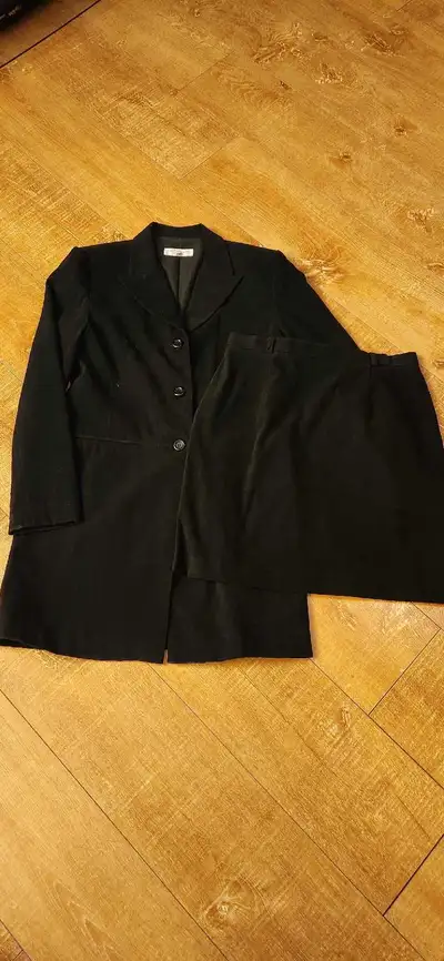 magnifique redingote avec jupe assortie , View more