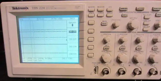 Digital Oscilloscope Tektronix TDS224, 4-channel, 100MHz in General Electronics in City of Montréal - Image 5