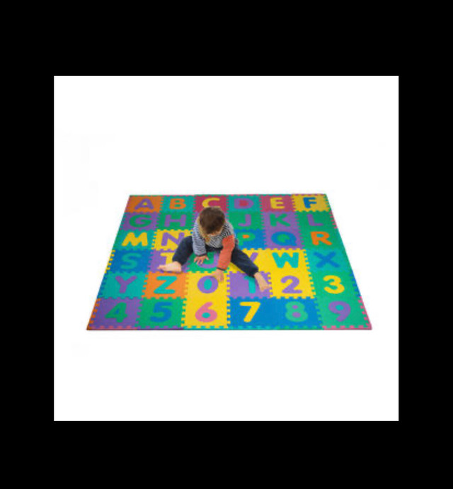 Floor alphabets and numbers puzzle mat in Toys & Games in Markham / York Region - Image 4