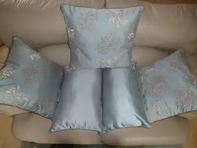 Coussins décoratifs, View more