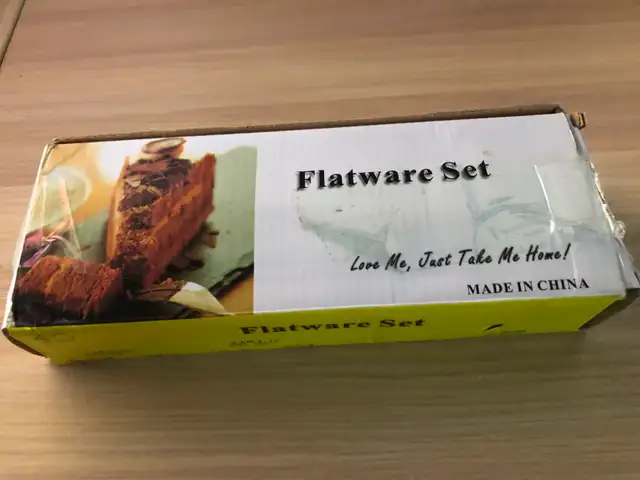 New ReaNea Rainbow Titanium Plating Flatware Set (40 Pieces) in Kitchen & Dining Wares in City of Toronto - Image 3