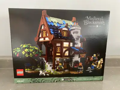 Please refer to the provided photos.