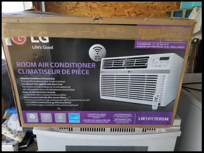 5 year old air conditioner, used for 2 years. It has remote control, can be used with WIFI It's real...
