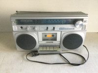 Toshiba Rt-100S Stereo Boombox Radio Cassette Recorder