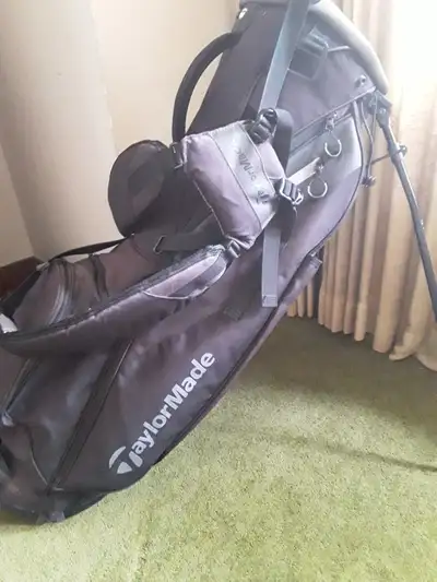 TaylorMade Flextech Lite Carry Stand Bag, View more