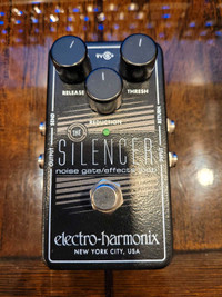 Electro-harmonix EHX Silencer noise gate.