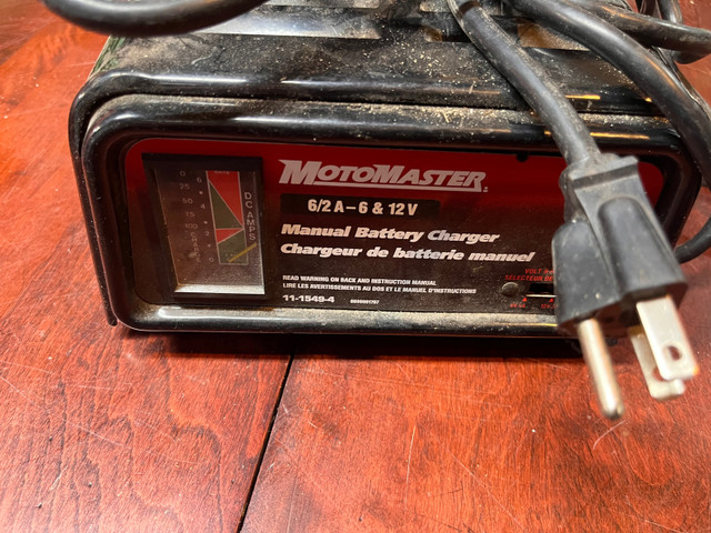 Battery Charger in Power Tools in Woodstock - Image 4