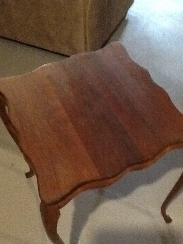 Antique Nesting Table in Other Tables in Kitchener / Waterloo - Image 3