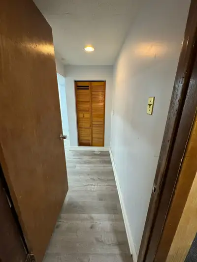 3 Bedroom Basement for Rent Location: Dorchester Dr, Brampton Prime Location: ️ Minutes from Bramale...