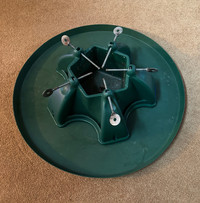 Large Christmas tree stand & floor protector