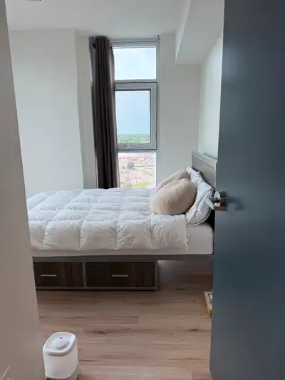 1 Bed + Den, 1 Bath for Lease Takeover - Waterloo