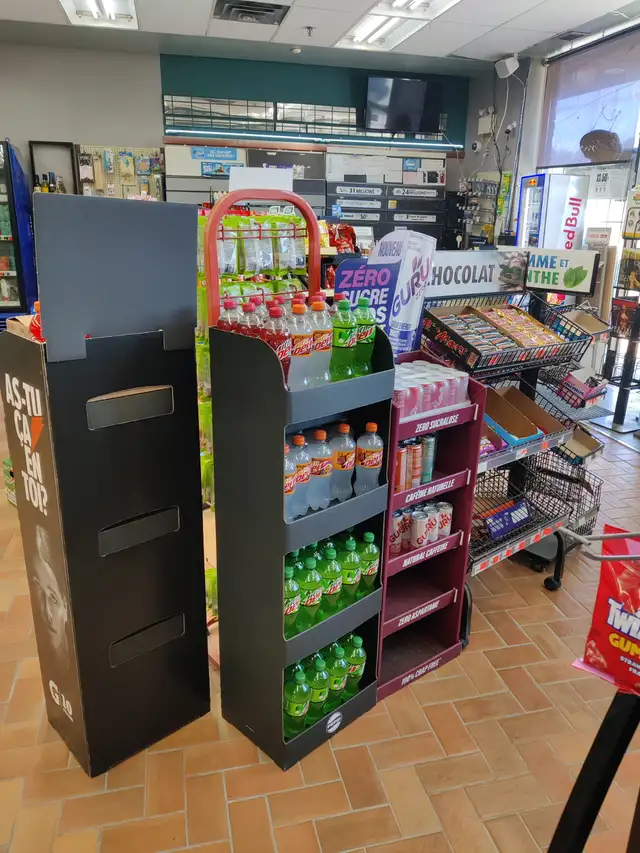 Fonds de commerce. Dépanneur Provi-Soir in Other in Laval / North Shore - Image 7