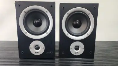 Polk Audio R150 BLACK 2 Way Bookshelf Speakers PAIR , View more