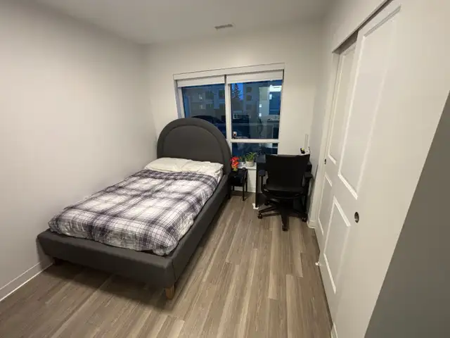 Sublet Available — Private Ensuite Room in Luxury Building in Room Rentals & Roommates in Kitchener / Waterloo - Image 4