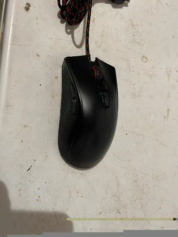 Hyperx PulseFire FPS Gaming Mouse in Mice, Keyboards & Webcams in Regina - Image 3