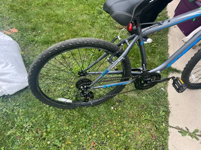 Vélo 26 pouces in Mountain in Saint-Jean-sur-Richelieu - Image 3