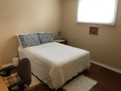 Furnished Room $700